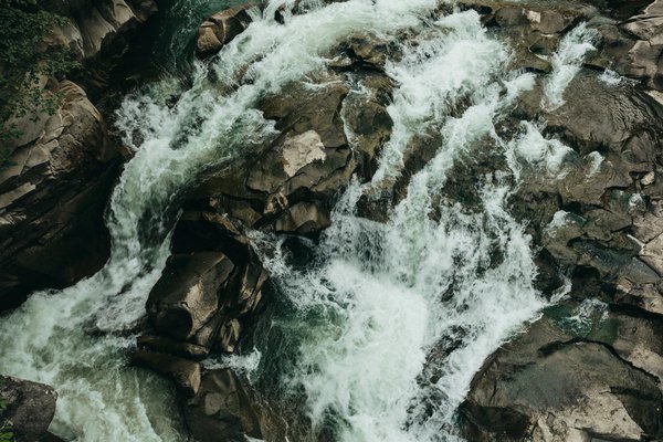 Explore authentic guided tours of bristol's vibrant maritime history!